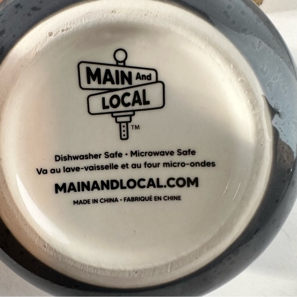 Curling Mug - Picture 2 of 5